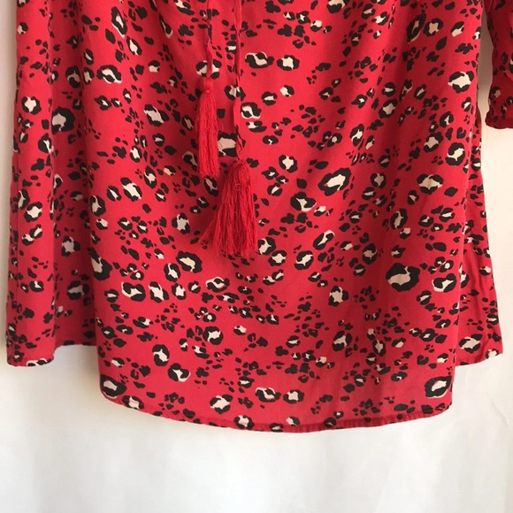 Bailey & Chloe red leopard print rayon Boho top, M - Picture 4 of 6